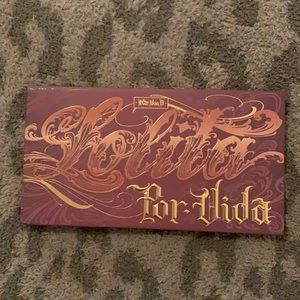 Kat Von D lolita palette